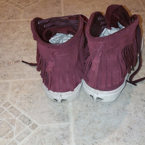 Vans suede fringed burgundy hightop sneakers - Picture 5 of 12